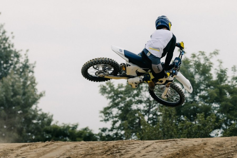 TC 125 #9