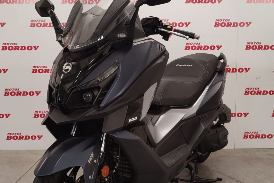 SYM Cruisym 300 #2