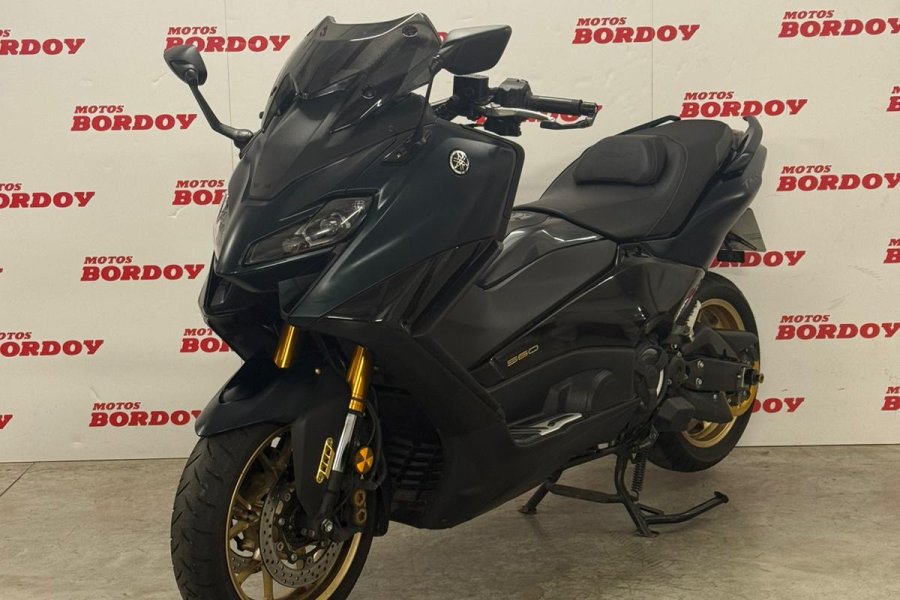 YAMAHA TMAX 560 TECH MAX #3